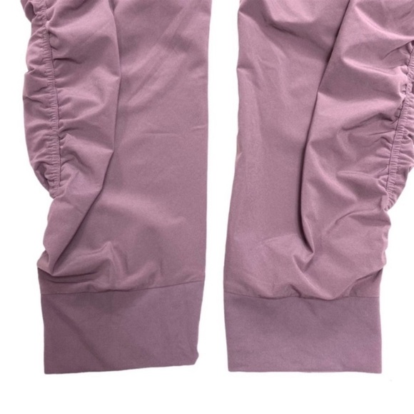 ATHLETA Attitude ll Joggers Pants Athletic in Volcanic Violet Pink - Picture 9 of 12